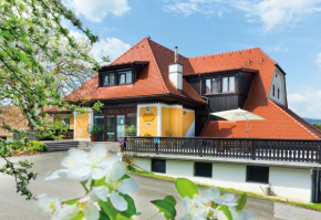 Гостиница Frühstückspension Zanglhof, Ланнах